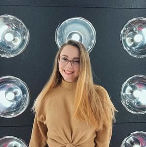 Meet your Posher, Jackie